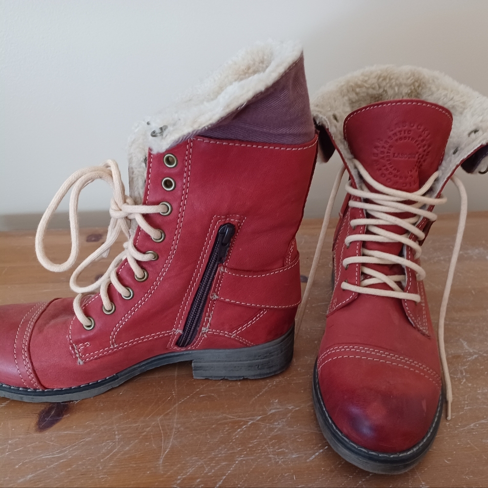 Lasocki Authentic Footwear Red Boots, size 39 (US 8),